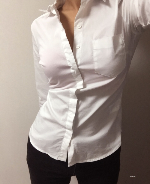 White Shirt and Red Lingerie: Explicit Seduction in Sensual Photoshoot