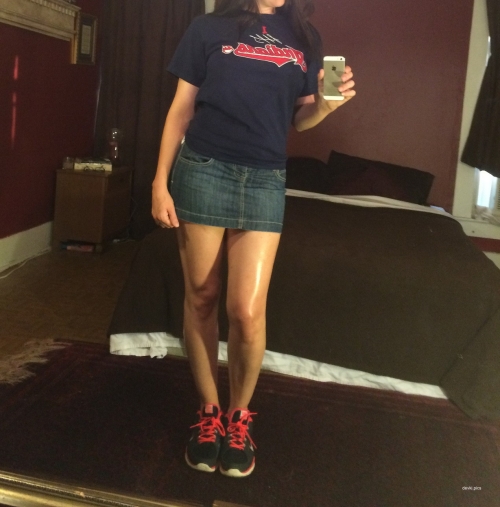Girl in Skirt with No Panties: Explicit Upskirt Photo