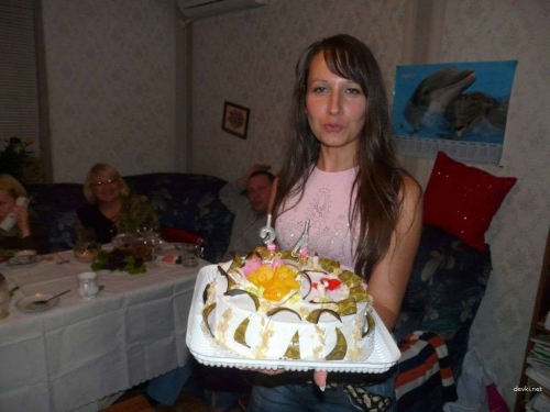 Russian Mature Housewife's Explicit Erotica - Sensual and Provocative Content