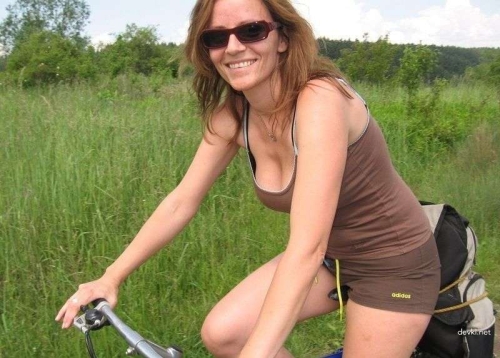 Hot Wife Outdoor Adventure: Steamy Walk with Hubby
