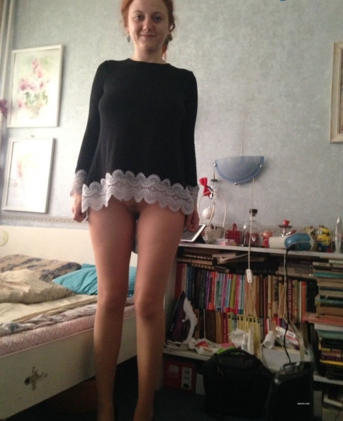 Transparent Pantyhose on Redhead Babe: Explicit and Bold Photo