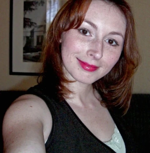 Redhead Ellie with Freckles Shows Off Her Holes