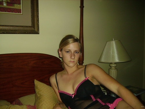 Strip and Fuck: Hot Sex Action