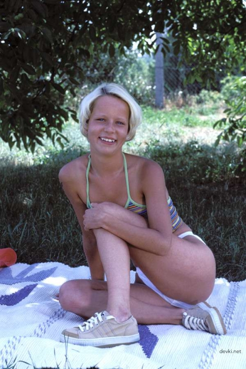 Woman Masturbates Outdoors: Explicit Solo Action in Nature