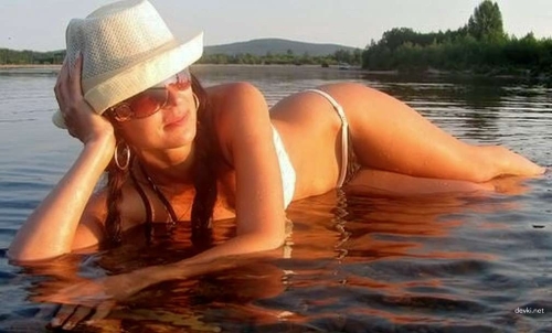 Private Woman Sex Photo: Hot Amateur MILF Hardcore Action!