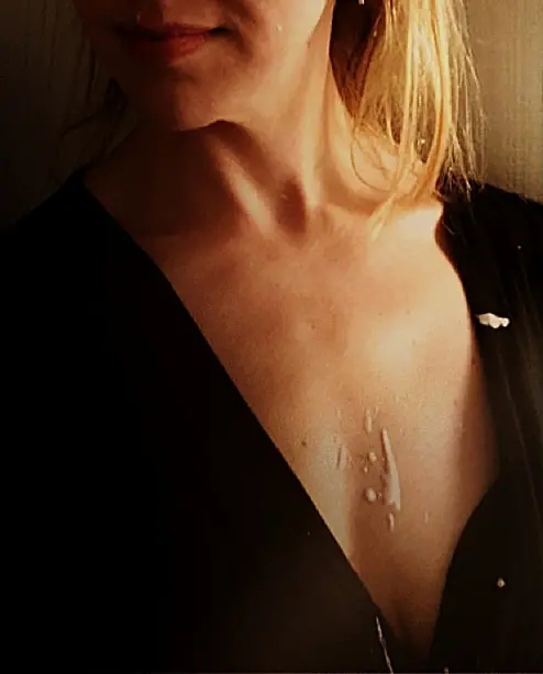 Hotwife Pleasuring Pussy: Explicit Amateur Porn Photo