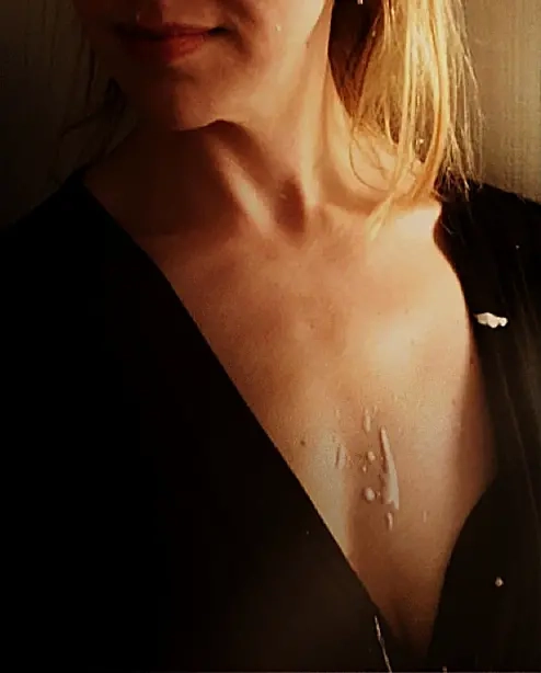 Hotwife Pleasuring Pussy: Explicit Amateur Porn Photo