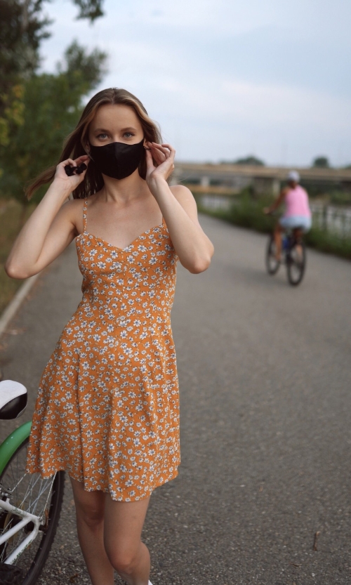 Girl Riding Bike and Removing Panties: Explicit Outdoor Adventure