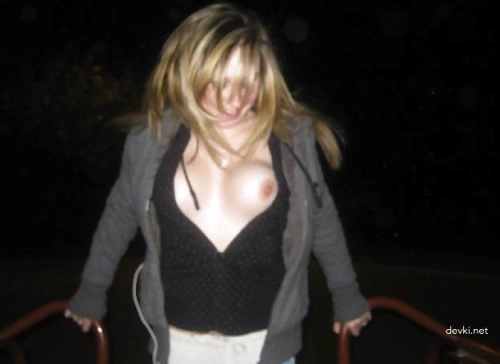 Slutty Girl Spreading Legs: Hardcore Russian Porn Photo