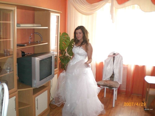 Amateur Bride Nude Photos: Intimate Bridal Boudoir Session