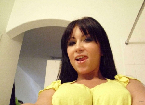 Explicit Busty Girl Selfies: Erotic Photos of Big Boobs