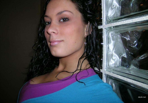Private Photos of Stunning Brunette: Explicit and Sensual Images