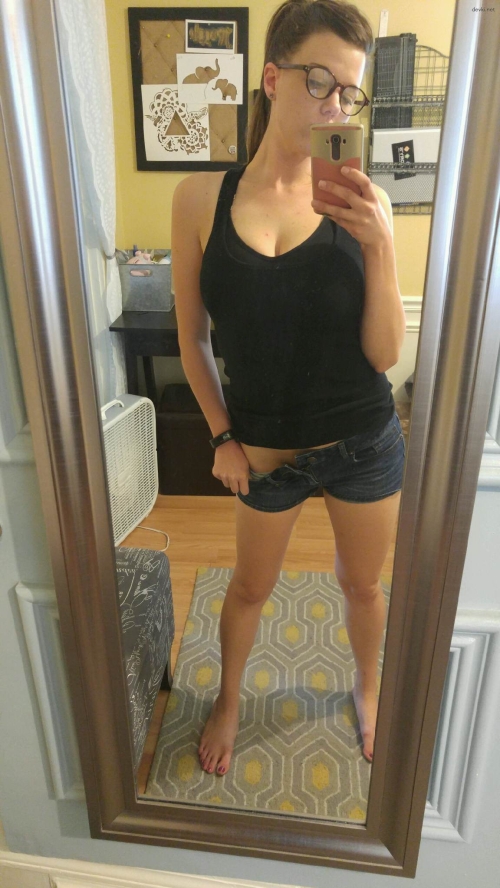 Sexy Busty Brunette Selfie - Hot Cleavage and Curves Exposed