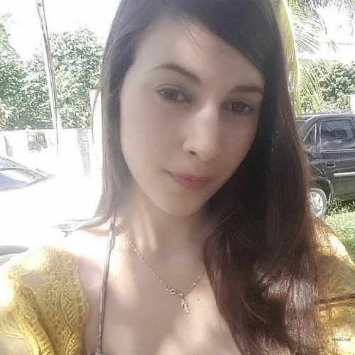 Intimate Erotic Home Photos of Cute Student - Explicit Amateur Nudes