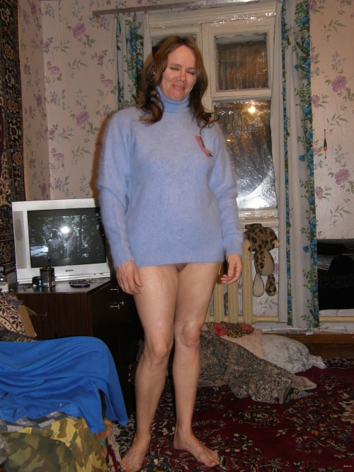Hot Amateur Girl's Naughty Home Photos