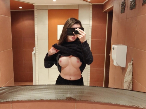 Sensual Art: Explicit Sex Photos for Connoisseurs - Ultimate Erotic Pleasure