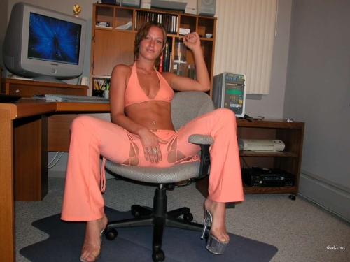 Seductive Teen Girl's Intimate Photo - Tempting and Explicit Shot of a Young Woman's Body