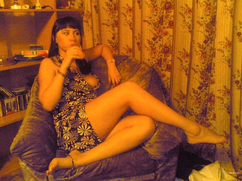 Curvy Girl's Intimate Photo Collection: Explicit XXX Pics