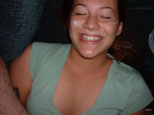 Voluptuous Blowjob Enthusiast Satisfies With Expert Oral Skills