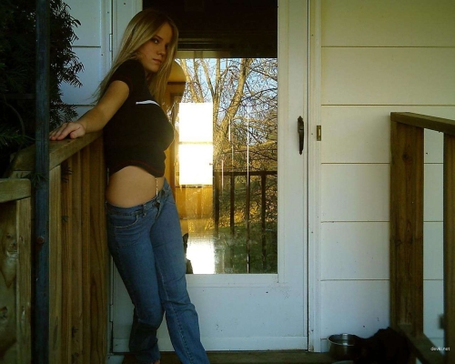 Sexy Blonde's Personal Photos: Explicit Images of Hot Blondie