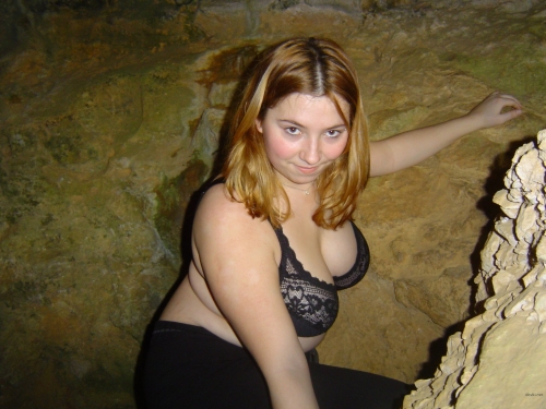 Outdoor Blowjob: Hot Girl Loves Sucking Cock in Nature