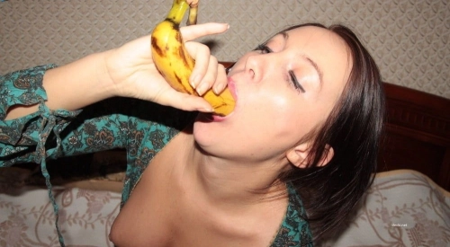 Desperate Woman Craving Cock: Explicit Longing for a Hard Dick