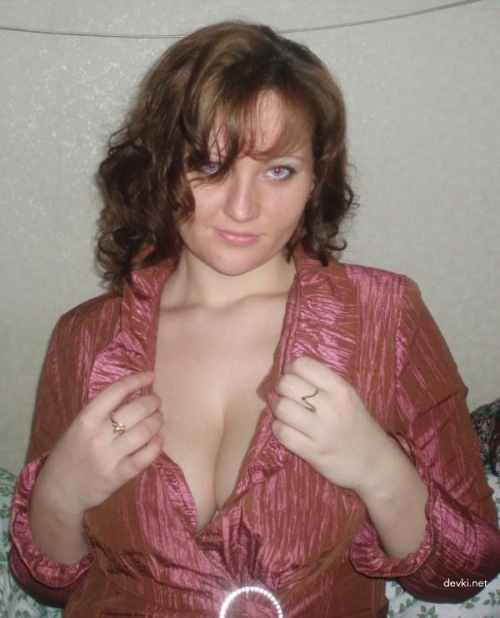 Girl records boyfriend pleasuring her - Hot amateur couple sex tape