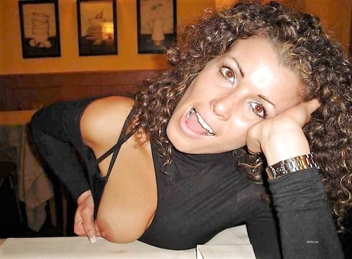 Sexy Curly Nude Babe - Hot and Sultry Russian Model Exposing All