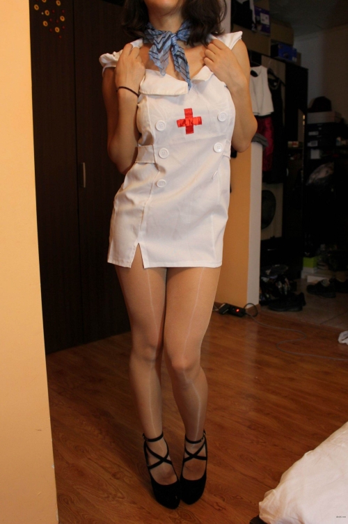 Private Nurse in Pantyhose Exposed: Explicit Photo