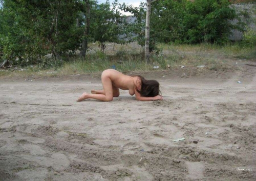 Wife Ready for Hardcore Sex Anywhere - Explicit Outdoor Porn Photo