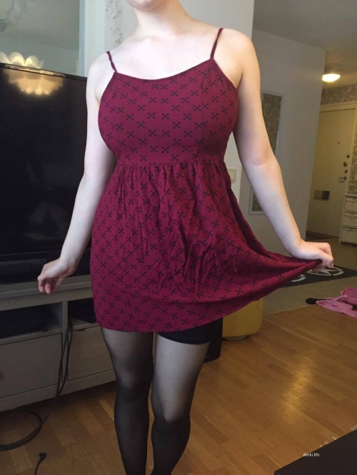 Young Busty Chick in Stockings - Explicit and Provocative Photo