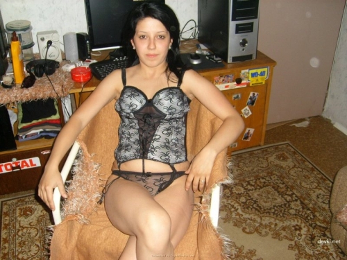 Slut with Destroyed Pussy Gets Fucked Hard