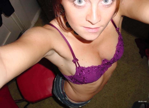 Explicit Photo of Woman with Hairy Pussy - XXX Mature Pussy Porn Pic
