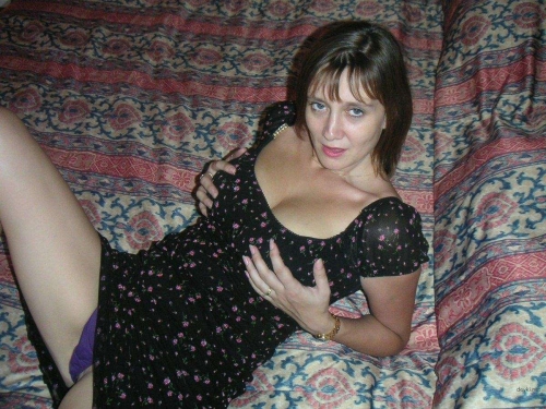 Sexy Girl Strips on Bed: Hot Bedroom Tease with Seductive Undressing