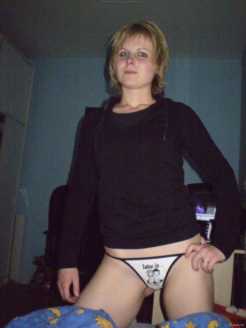 Blowjob Queen Doing Her Job - Hot Oral Sex Action
