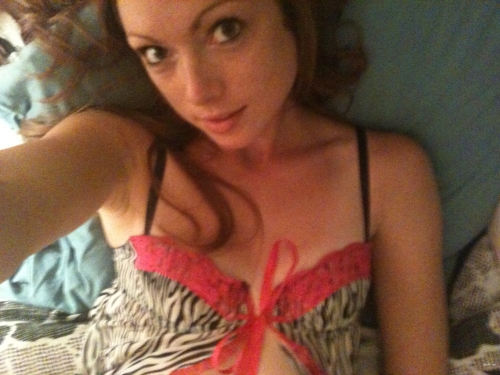 Hot Classmate's Sexy Photo - Explicit Teen Girl Selfie