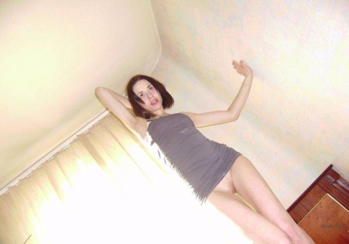 Skinny Brunette's Explicit Home Photoshoot