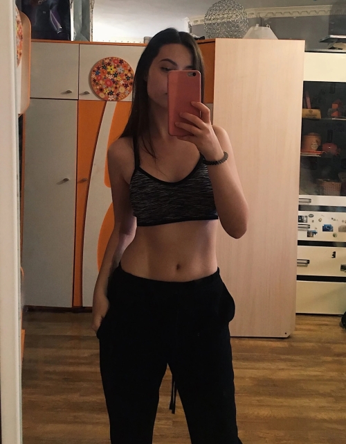 Dasha's Deepthroat Blowjob: Explicit Oral Sex Photo