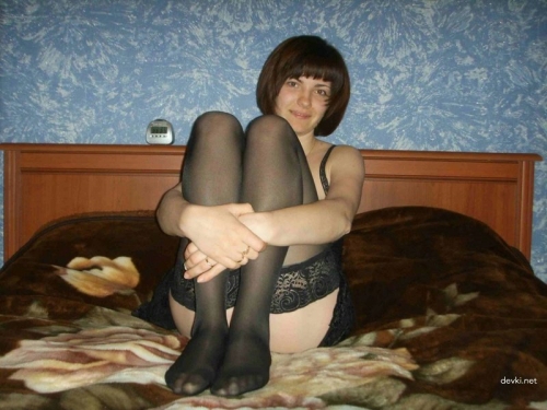 Hot Wife Exposes Her Wet Pussy - Explicit Amateur Vagina Close-Up