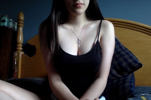 Busty girl flaunts her pussy - Explicit and Uncensored