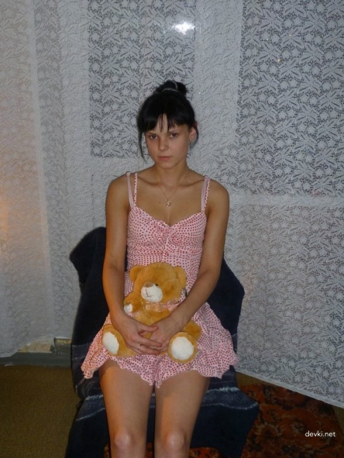 Girl Loves Cats: Explicit Affection with Felines