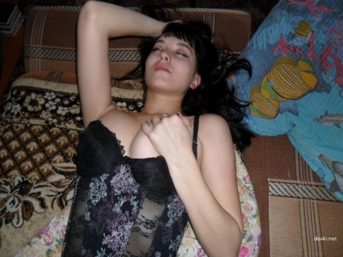Wild College Student Goes All Out in Hot Sex Scene
