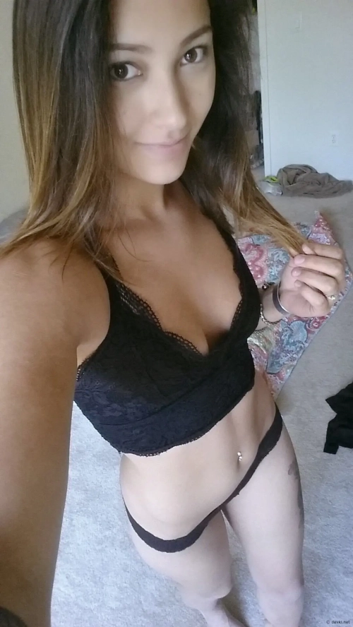 Free Porn Photos of Stunning Babe: Unlimited Pleasure World