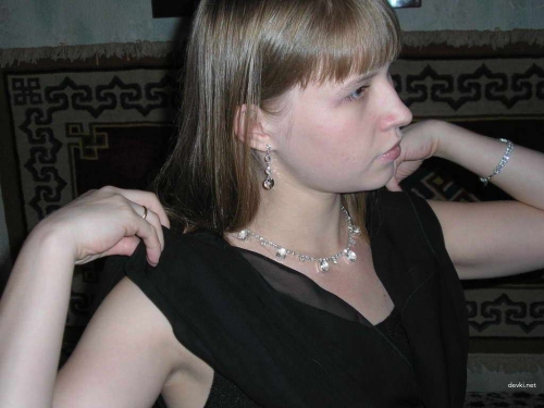Private Nude Photo of Girlfriend: Explicit and Uncensored!