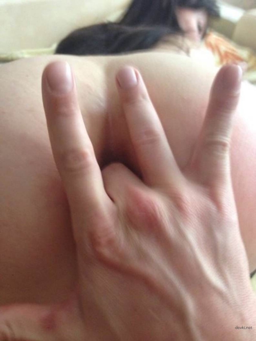 Hot Young MILF Porn: Horny Mommy Gets Naughty and Wild!