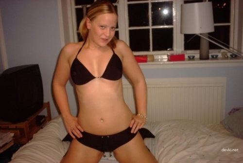 Seductive Poses: Bold and Explicit Sexual Photoshoot