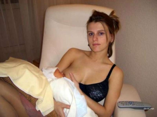 Hot Family Couple Porn Photo - Explicit Homemade Sex Pics