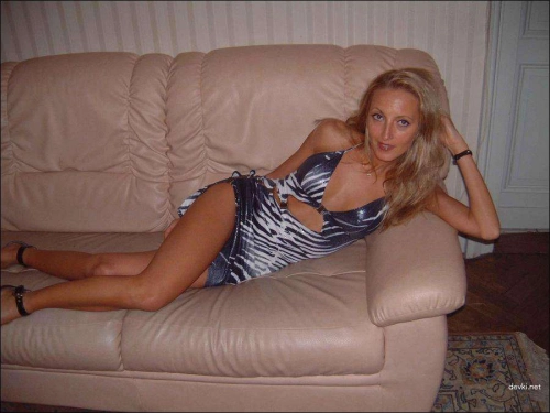 Private Mistress Vacation Pics: Explicit XXX Content
