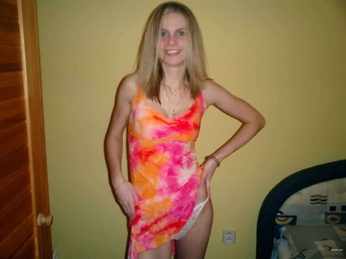 Hot Girlfriend Strips Off Panties - Explicit Amateur Photoshoot