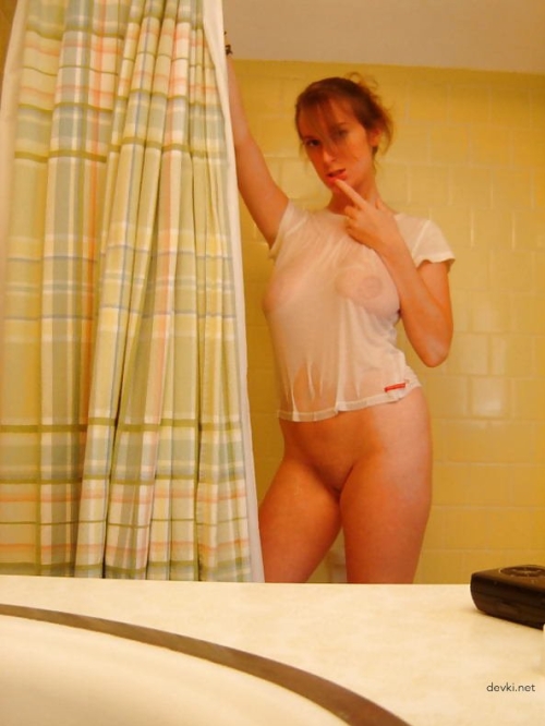 Revealing Big Boobs: Explicit Display of Busty Cleavage